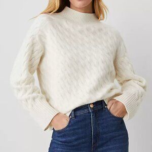 NWT! Ridiculously Soft Cashmere Cable Sweater